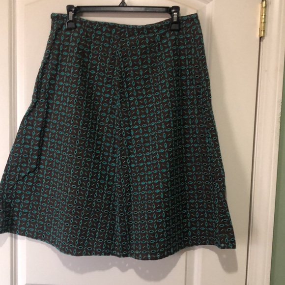 Kim Roger’s signature collection skirt - Picture 2 of 5